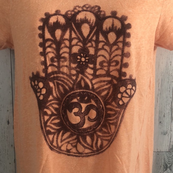 Lucky Brand Hamsa T-Shirt Small - Picture 2 of 8